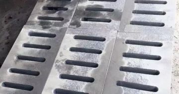 商丘 芝麻灰石材沟盖板