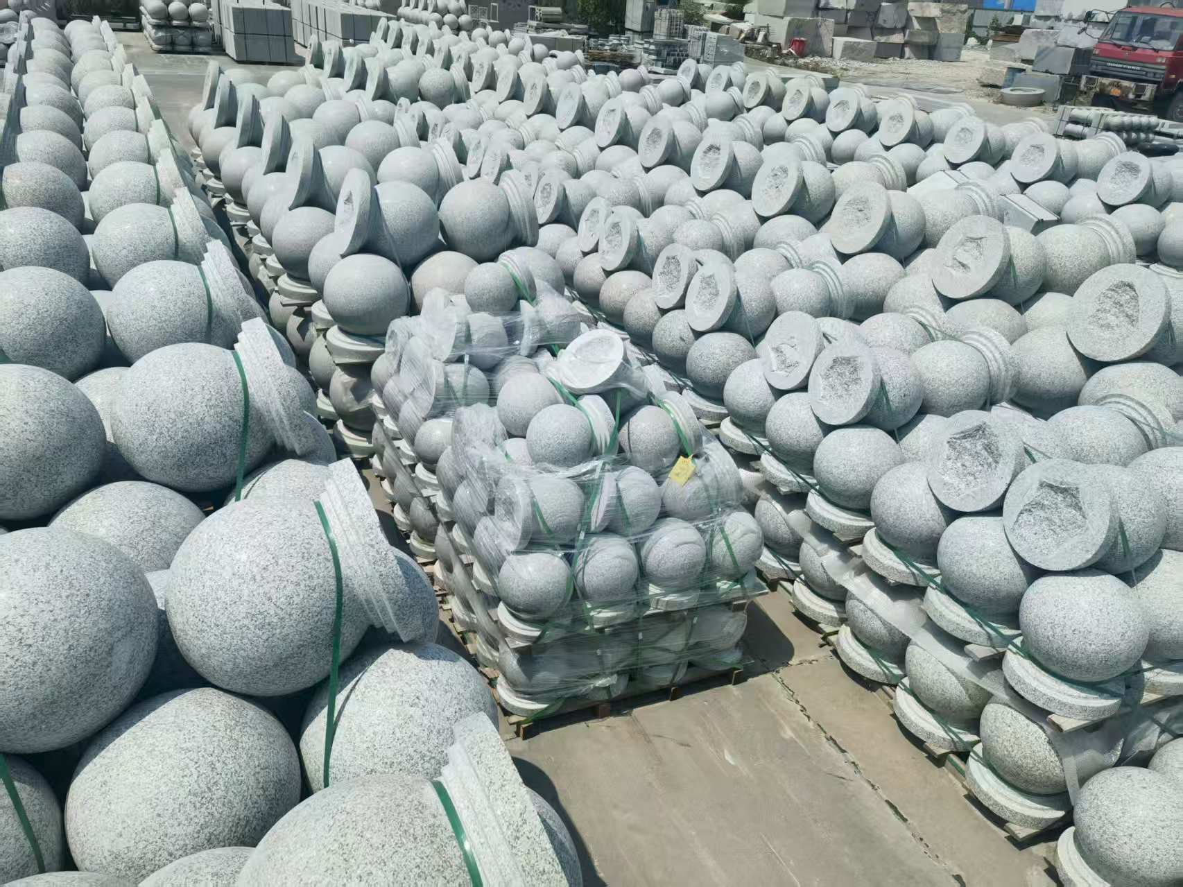 商丘 花岗岩实心圆球，石球，挡车球，挡车石，车止石，路障石。