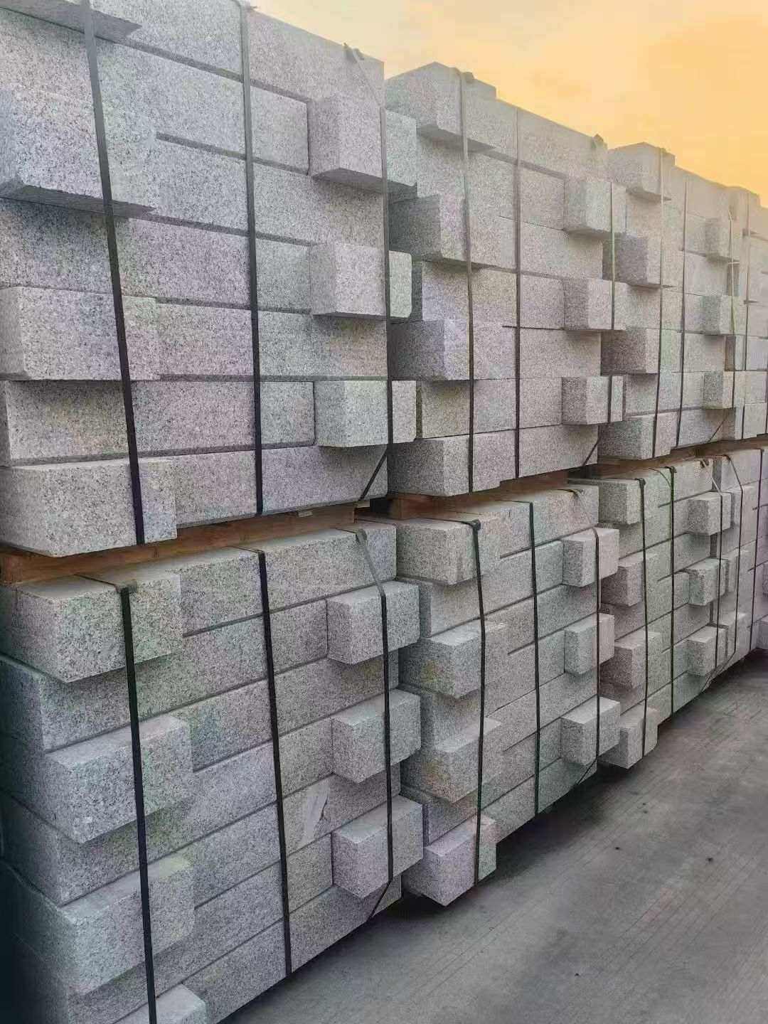 商丘 芝麻白路沿石