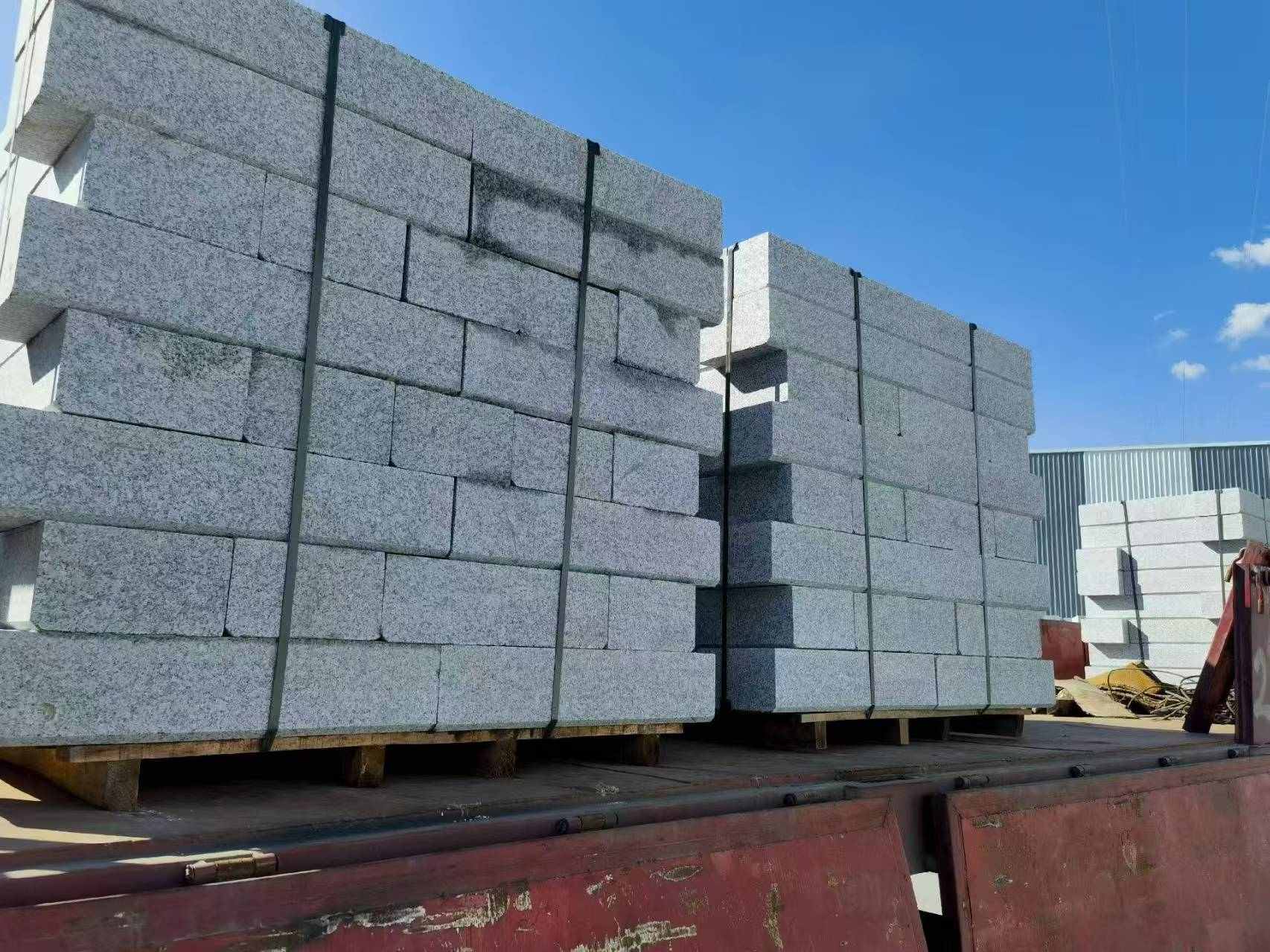 商丘 路沿石装车出货