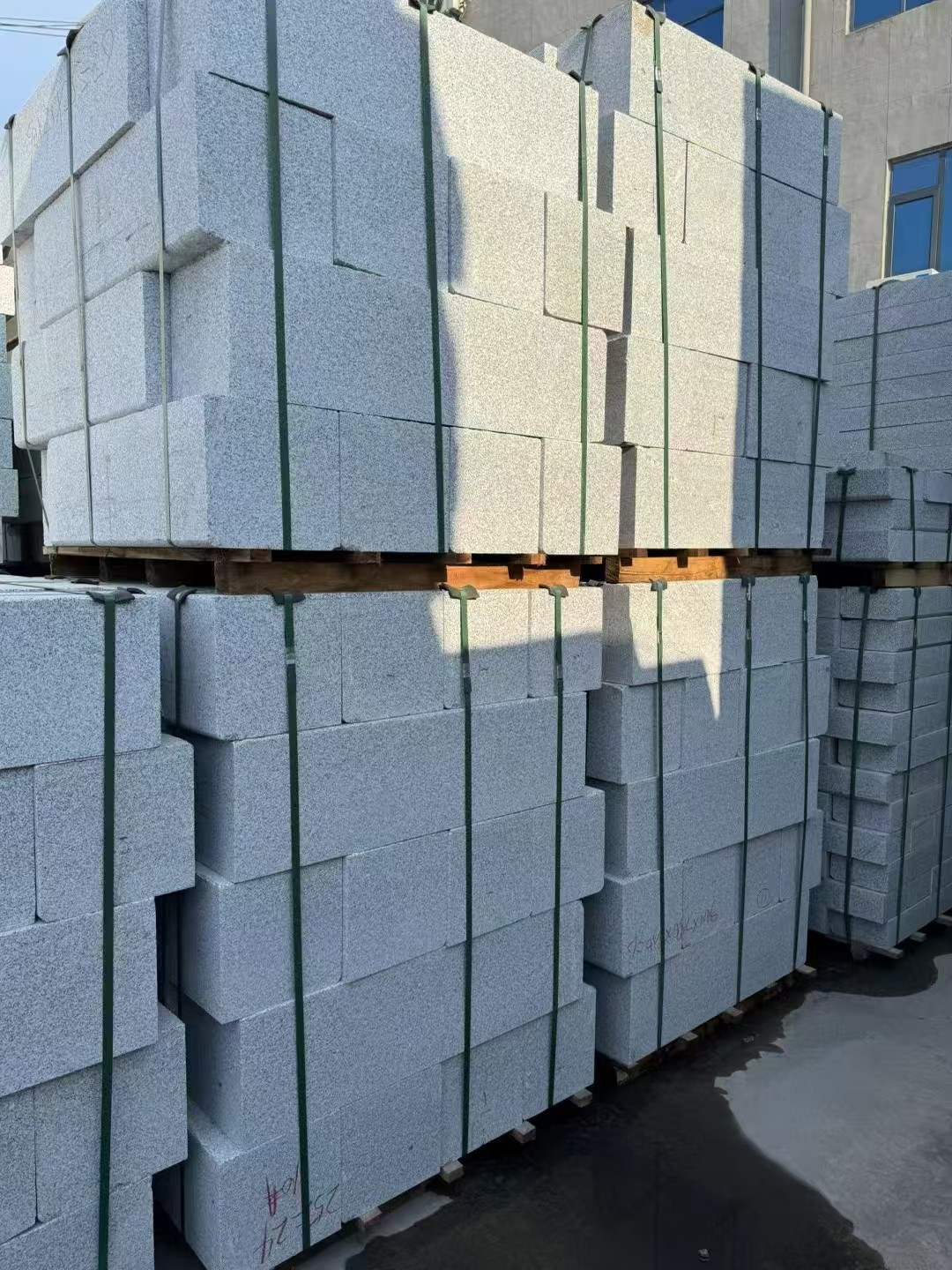 商丘 芝麻白路沿石